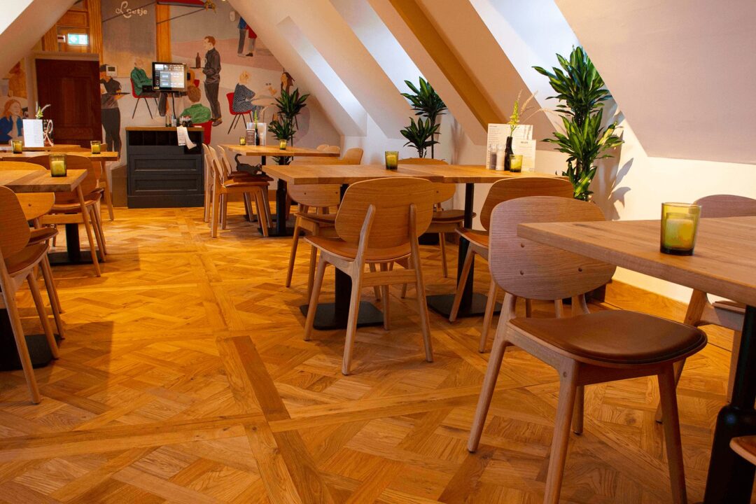 Versailles-Patroonvloer-Hout-Cinzento-Custom-Made