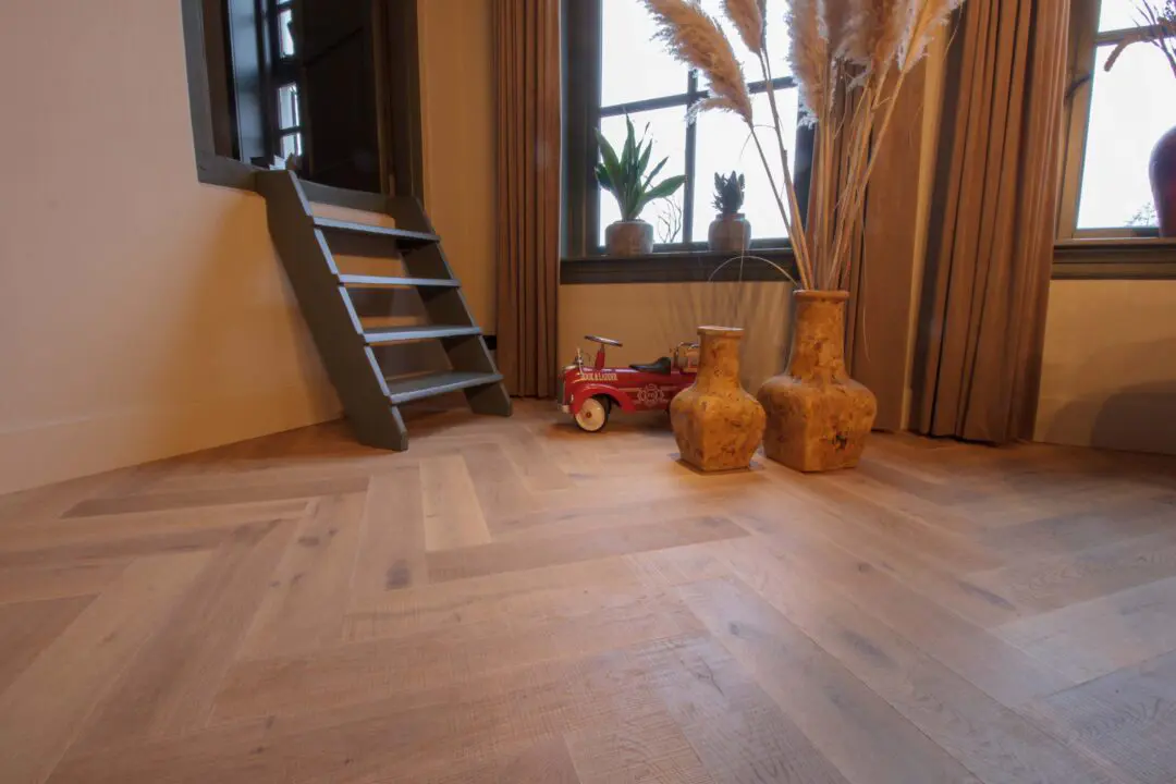 Sawn Oak Floor